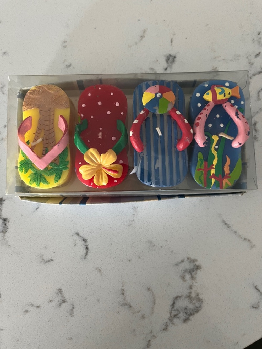 Boston Warehouse Multicolor Flip-Flop Floating Candles